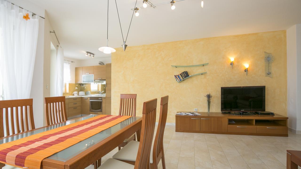 Apartment Jadranka Rabac Exterior photo