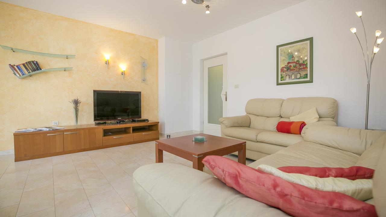 Apartment Jadranka Rabac Exterior photo