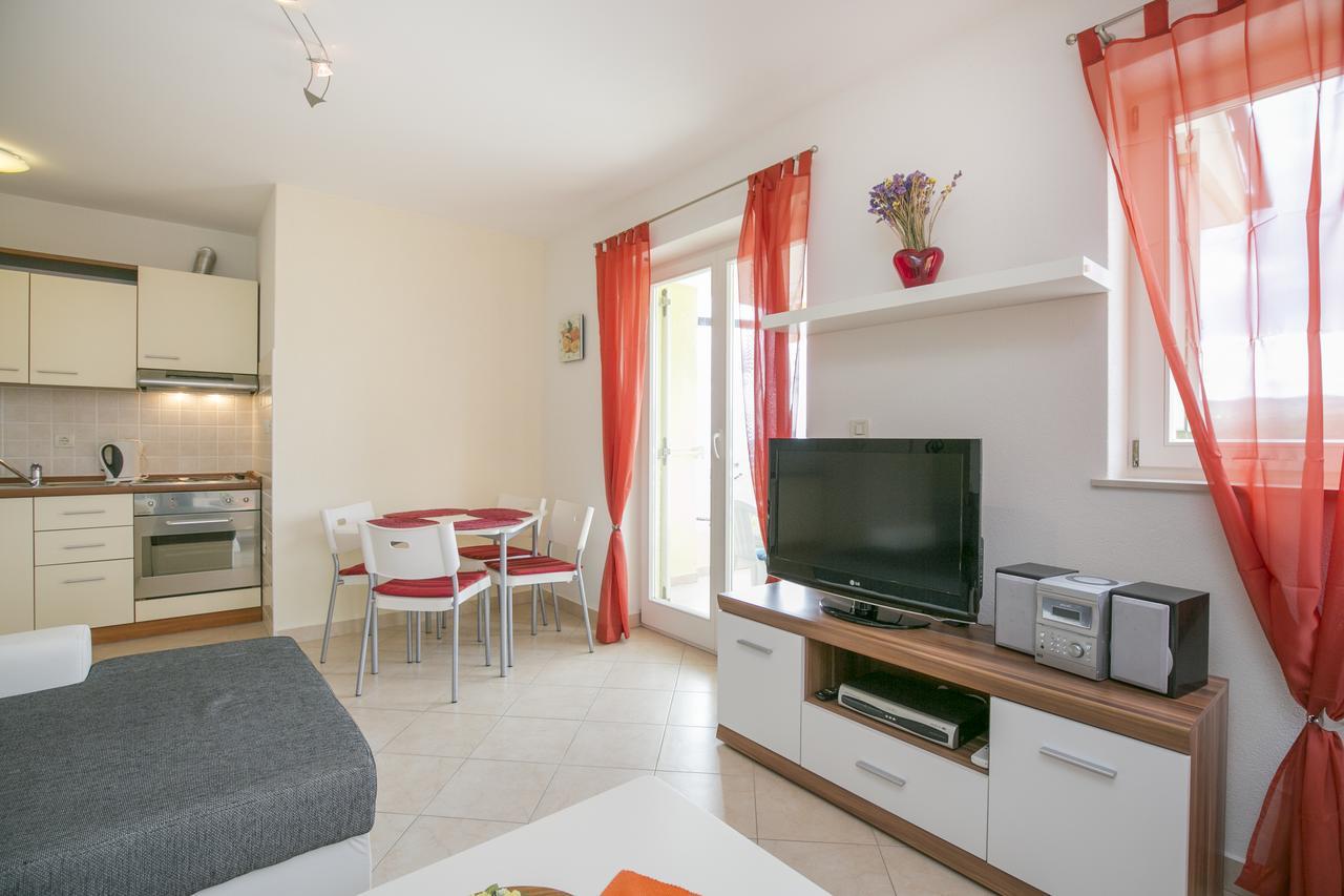 Apartment Jadranka Rabac Exterior photo